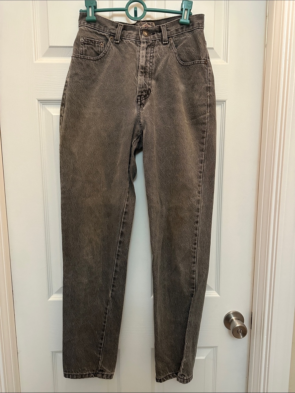 High-Waist Black Wash Vintage Jeans